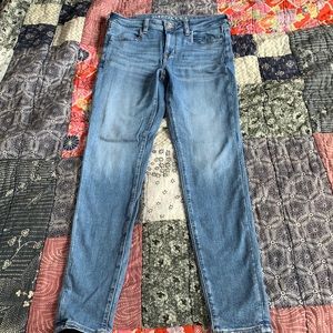AE Stretch Jegging Size 8L